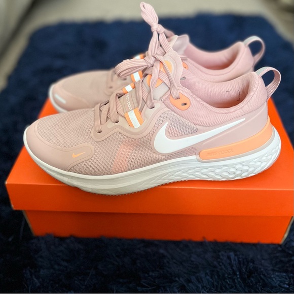 NIKE Champaign and Orange Women’s React Miler Running Sneakers size 8 - Picture 5 of 14